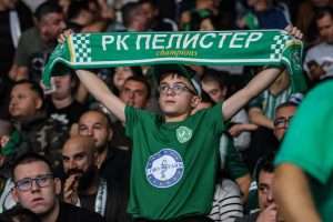 Никој како Неговото Величество – РАКОМЕТОТ!