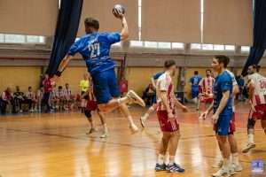 Колку остро може да биде новинарското перо?